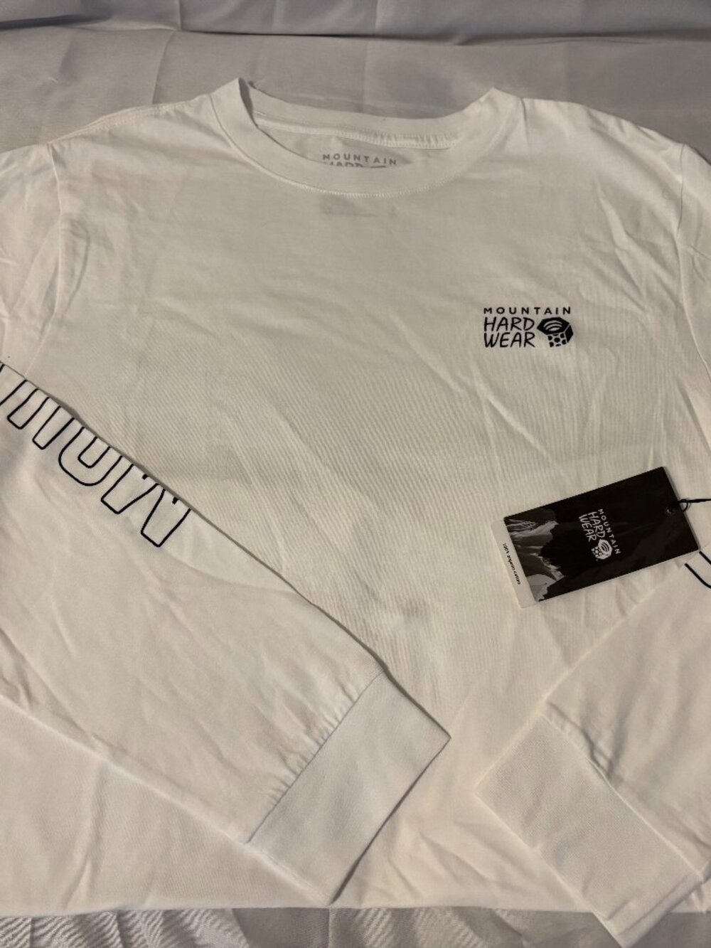 Mountain Hardwear White Long Sleeve Logo Shirt NWT (Mens) Small